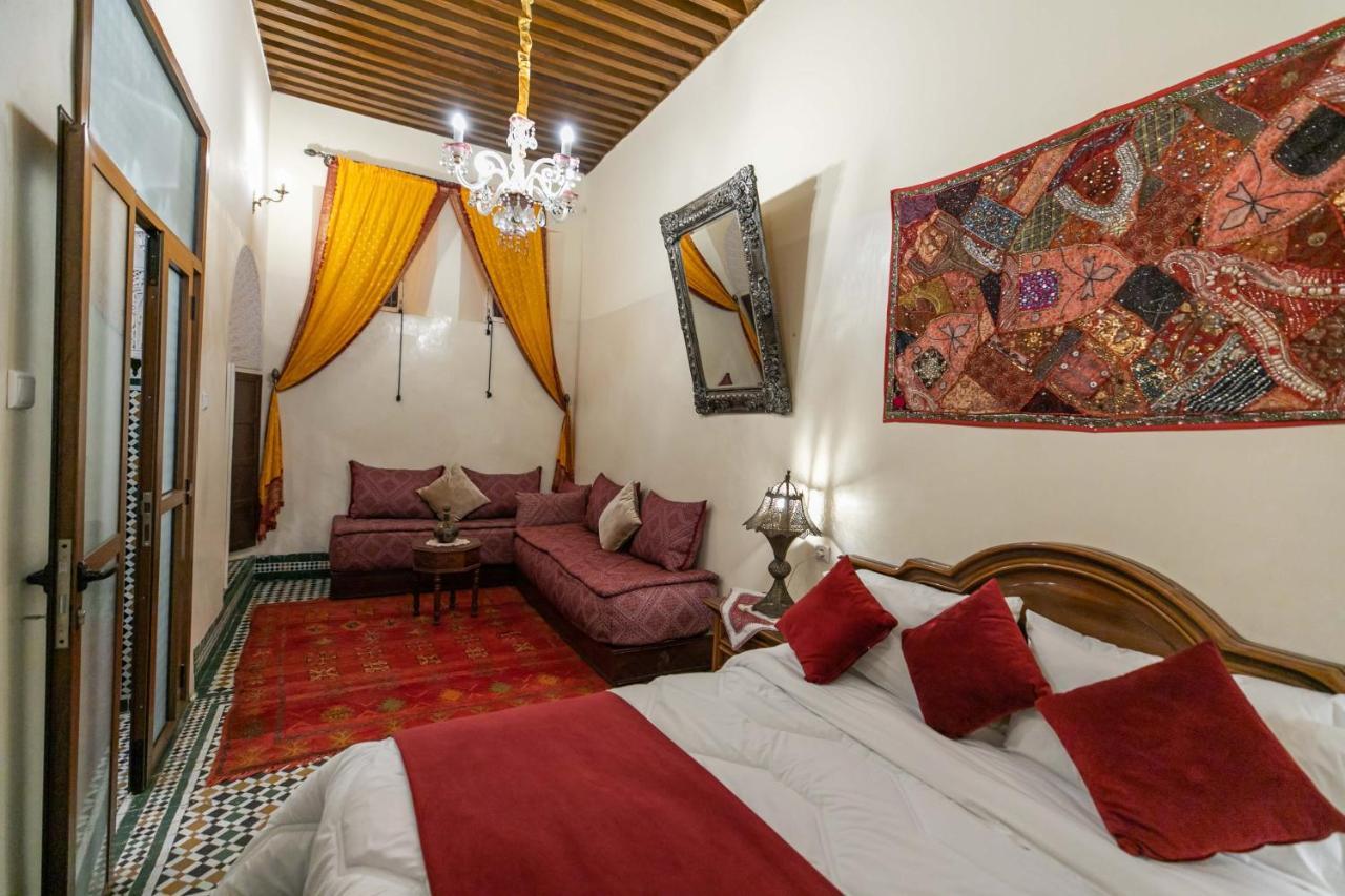 Riad Avec Terrasse Privee Et Piscine Partagee A 300M Fès Exterior foto