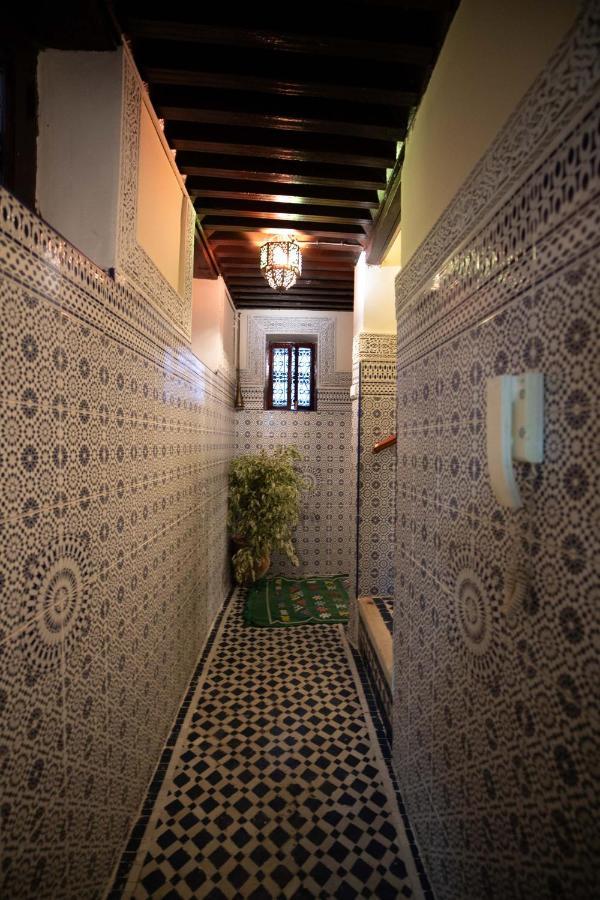 Riad Avec Terrasse Privee Et Piscine Partagee A 300M Fès Exterior foto