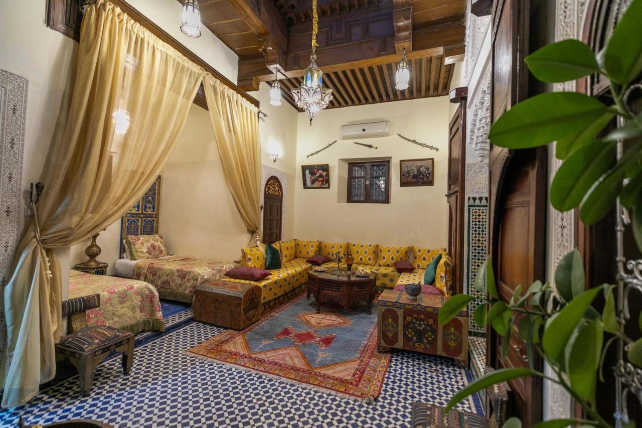 Riad Avec Terrasse Privee Et Piscine Partagee A 300M Fès Exterior foto