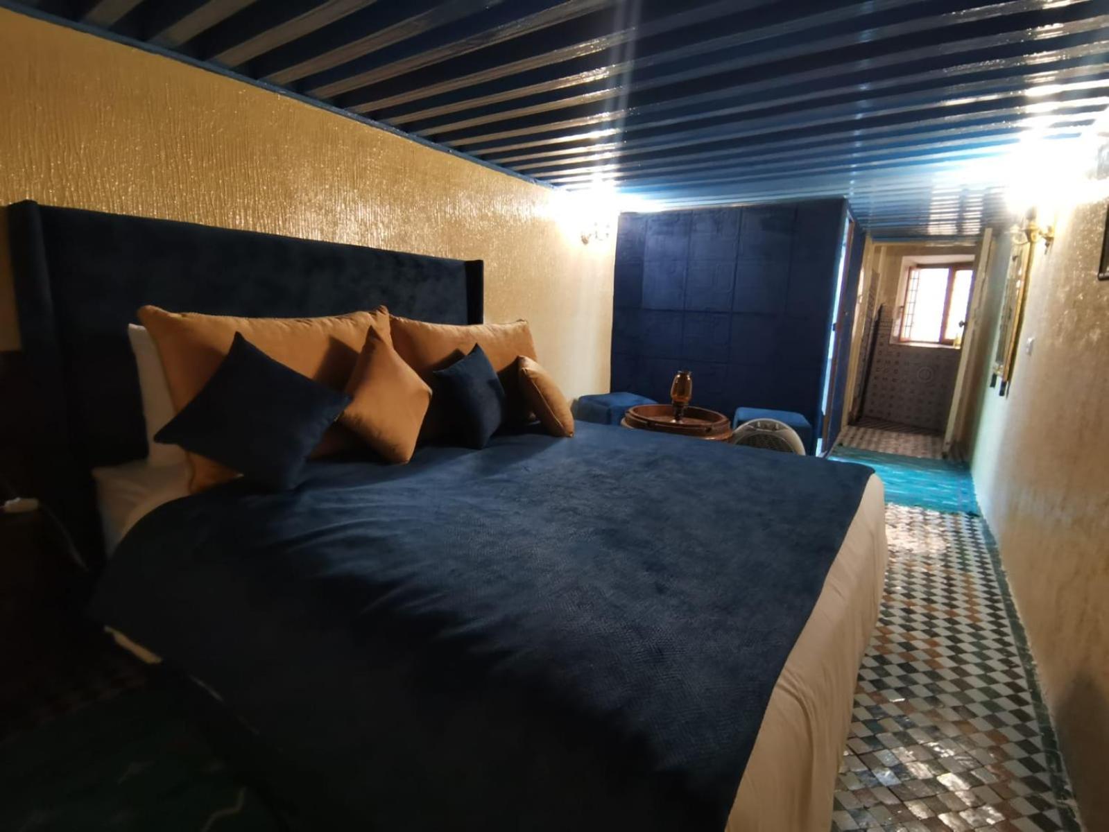 Riad Avec Terrasse Privee Et Piscine Partagee A 300M Fès Exterior foto